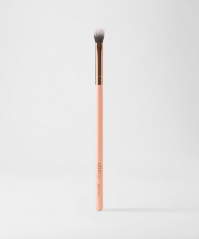 Luxie Beauty - 227 Blending Brush: Rose Gold