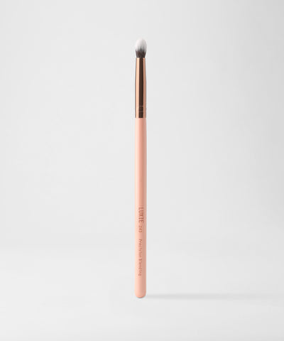 Luxie Beauty - 243 Precision Blender Brush: Rose Gold