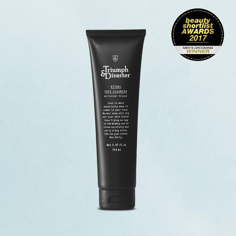 Triunfo y desastre - Ritual: Cara Limpiador 5.07 FL oz / 150 ml